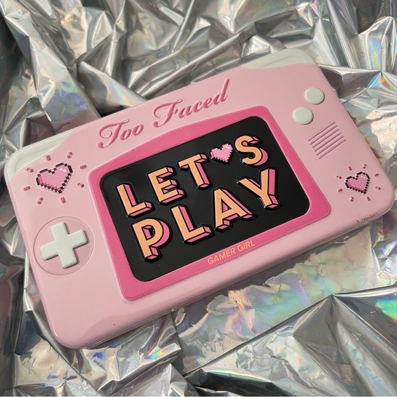Let’s Play Eyeshadow Palette | Too Faced - Picture 2 of 5